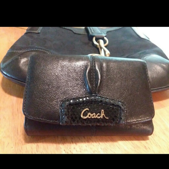Authentic Coach Bag & Wallet - Picture 2 of 6